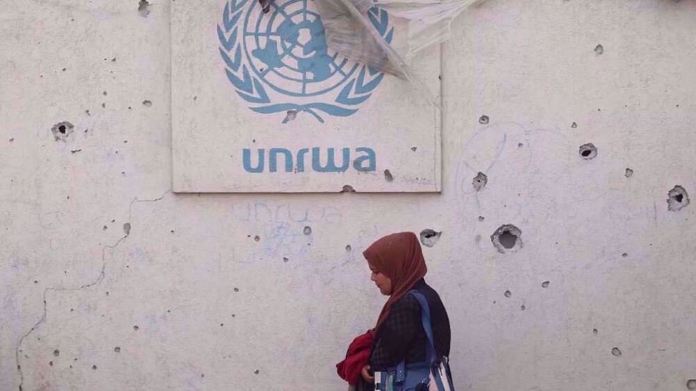 A group of extremist Israeli settlers, lawmaker, break into UNRWA facility in occupied east al-Quds