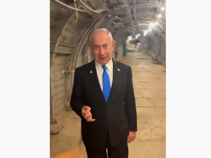 في ظل صمت عربي مخجل..نتنياهو يظهر من نفق تحت الأقصى