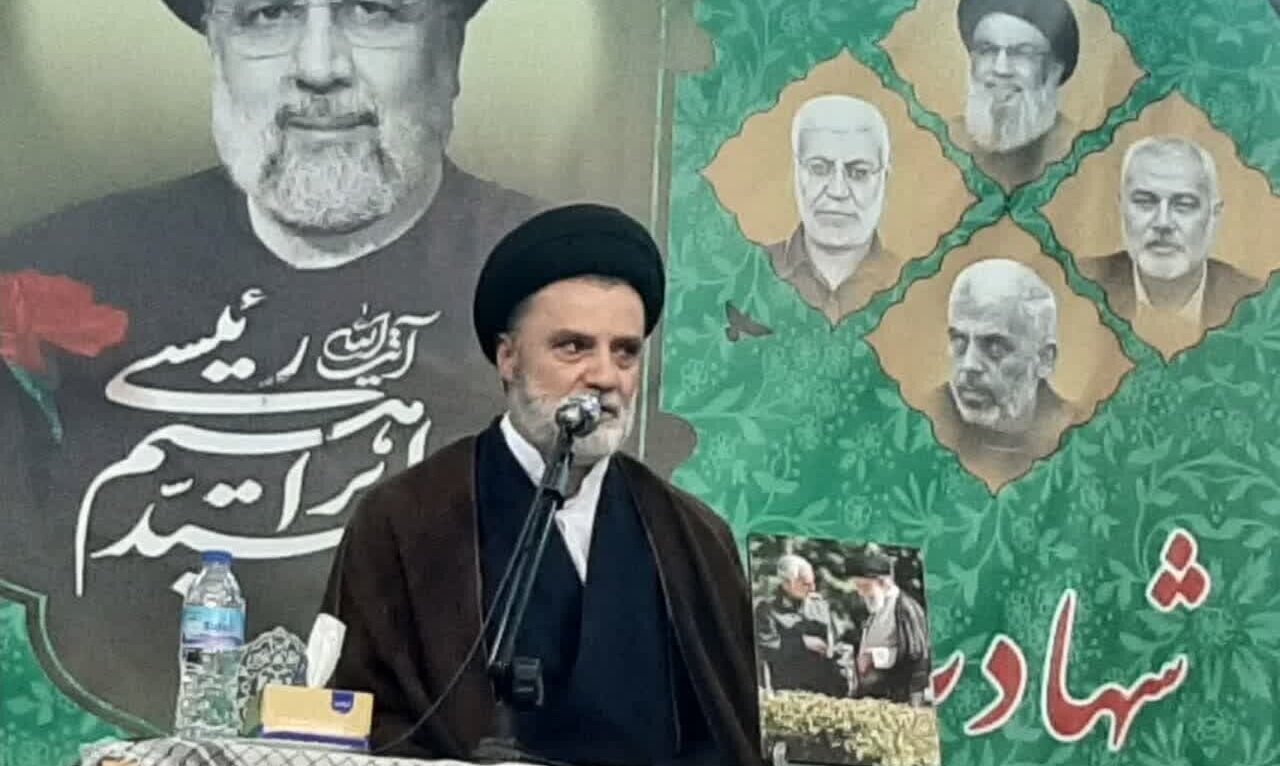 ایمان به خدا، صبر و ولایت‌پذیری از خصوصیات بارز شهید رئیسی بود