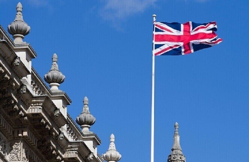 800 خبير قانوني يطالبون ستارمر بفرض عقوبات فورية على حكومة نتنياهو