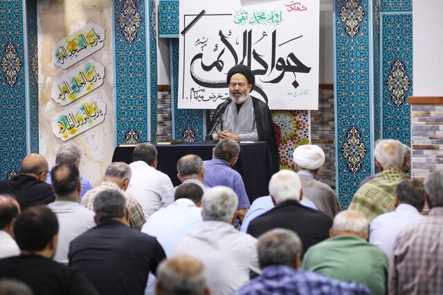 نماینده ولی فقیه در امور حج: اظهارات روحانی بازداشت‌شده در عربستان «نظر شخصی» است