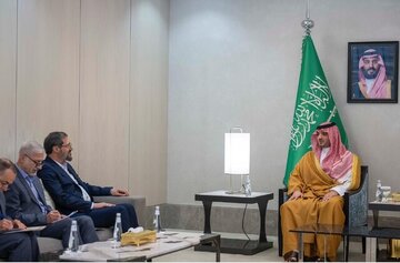 Girtina rûhênîyekî Îranî û encamên wê: Civîn bi wezîrê welêtê Arabî Saudi.