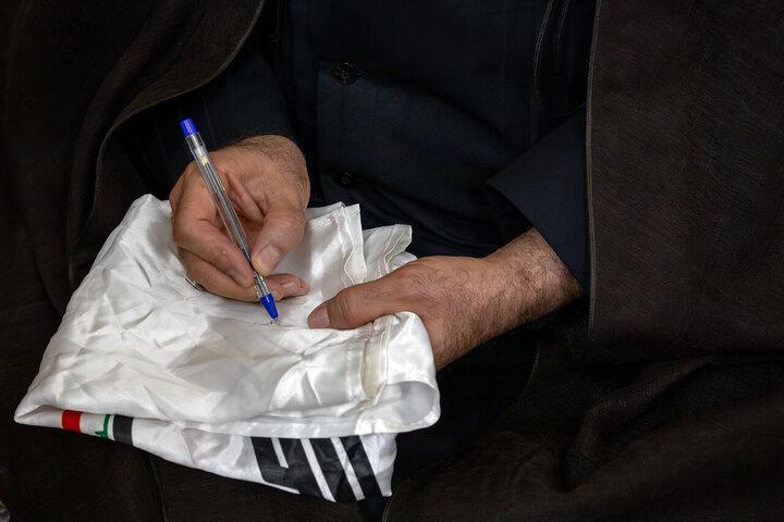 Photos: Samarra Mawkib managers meet with custodian of Imam Reza holy shrine