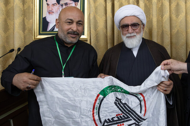 Photos: Samarra Mawkib managers meet with custodian of Imam Reza holy shrine