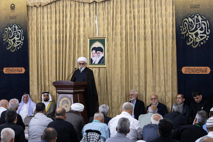 Photos: Samarra Mawkib managers meet with custodian of Imam Reza holy shrine