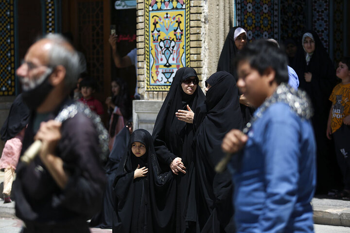 Photos: Mourning processions for Imam Jawad martyrdom anniversary held at Hazrat Masoumeh shrine