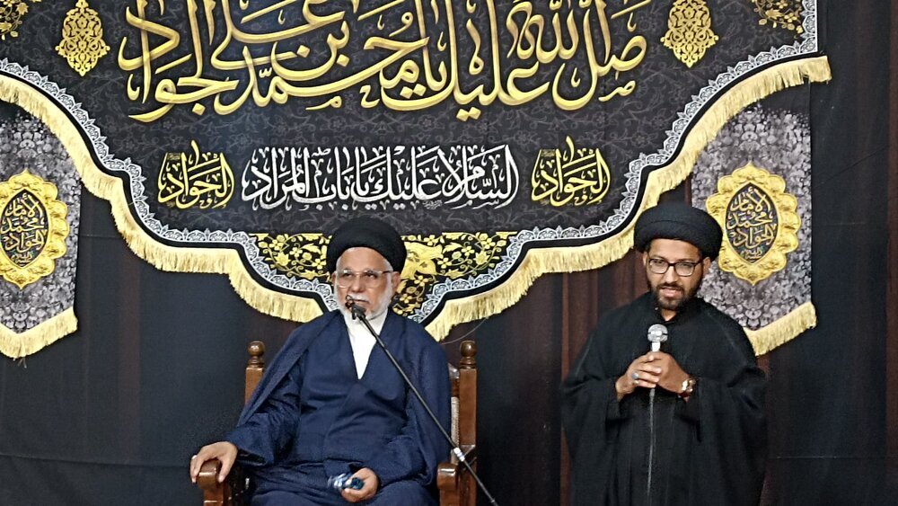 Guided by Imams, Shia always chose courage over fear – Pakistani Scholar