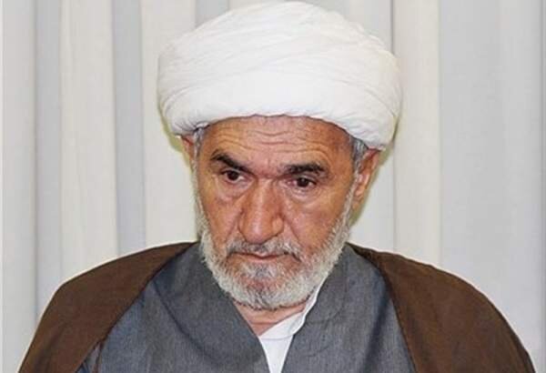 Friday prayer leader of Sanandaj warns against efforts to divide Muslims during Islamic occasions