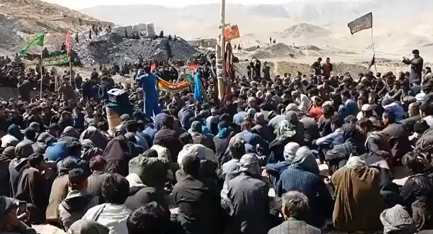 ویدیو | مراسم روضه‌خوانی در دامنه کوه‌های شهرستان ورس افغانستان