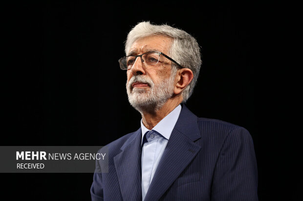 حەداد عادل: زمانی کوردی، بەشێک لە ناسنامەی کولتووری ئێران