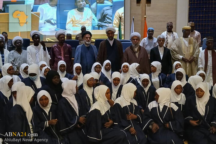 آيين فارغ‌التحصیلی دانشجویان جامعة المصطفي نیجر با حضور دبیرکل مجمع جهانی اهل‌بیت(ع)