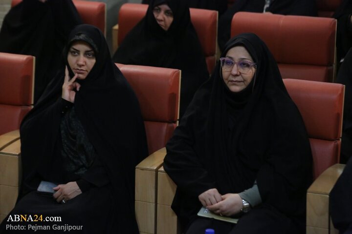 همایش «نقش بانوان از دیدگاه امام خمینی (ره)» در اصفهان