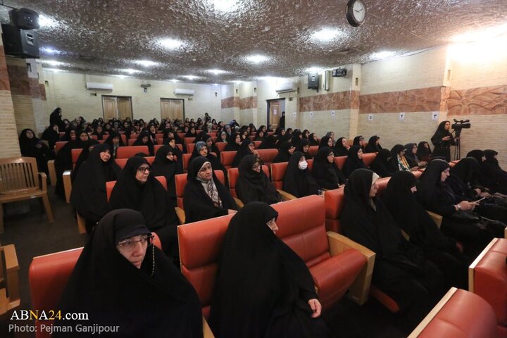 همایش «نقش بانوان از دیدگاه امام خمینی (ره)» در اصفهان