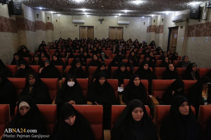 همایش «نقش بانوان از دیدگاه امام خمینی (ره)» در اصفهان