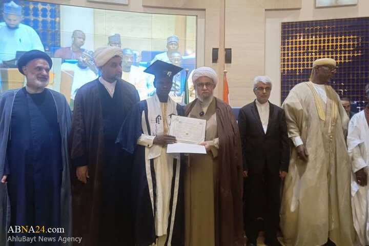 تقرير مصور/ الأمين العام للمجمع العالمي لأهل البيت (ع) يحضر في حفل تخرج طلاب جامعة المصطفى (ص) بالنيجر
