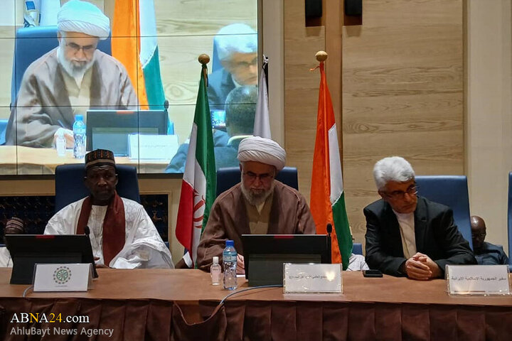 تقرير مصور/ حضور آية الله رمضاني في مؤتمرٌ واسع  للمبلغين وخريجي الجامعات الإسلامية في النيجر