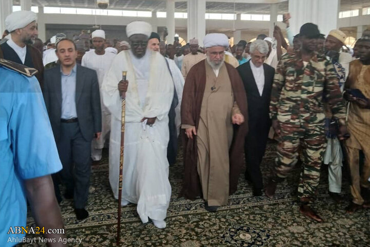 Photos: Secretary General of AhlulBayt World Assembly attends Friday prayers in "Kiota", Niger