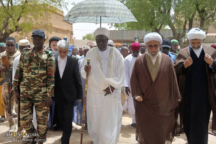 Photos: Secretary General of AhlulBayt World Assembly attends Friday prayers in "Kiota", Niger