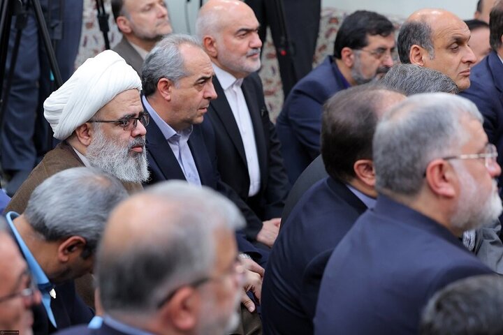 Photos: Imam Khamenei meets with Iran's Interior Minister and governors