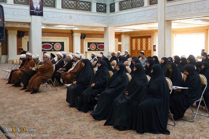 گزارش تصویری | نشست صمیمی مبلغان تخصصی و سرگروه‌های تبلیغی دفتر تبلیغات اسلامی اصفهان