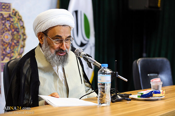 همایش «امام خمینی، جبهه مقاومت و نظام سلطه» در شهر قم