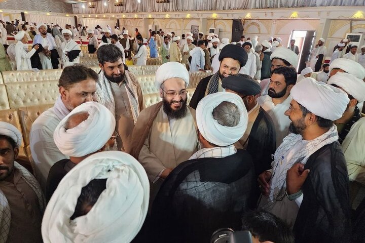 إقامة مؤتمر علمائي في مدينة بهكر بإقليم البنجاب شرقي باكستان