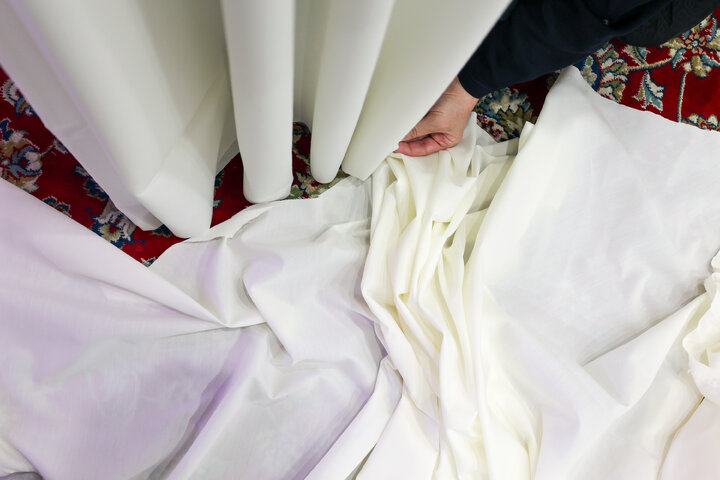 دوخت و اهدای ۲۰ چادر عروس توسط باشگاه اجتماعی گوهرشاد