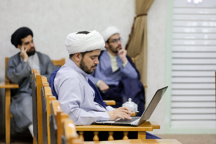 رویکردشناسی تکامل فقاهت در دوره معاصر