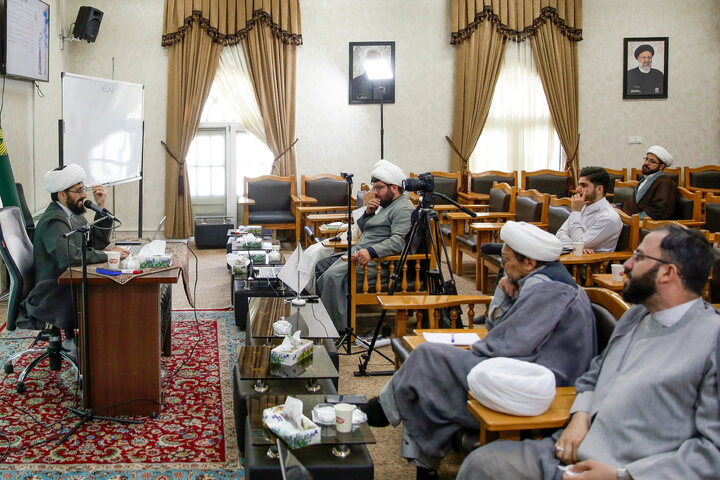 رویکردشناسی تکامل فقاهت در دوره معاصر