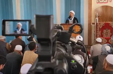 خطیب نماز جمعه بامیان با ارائه آمار تکان‌دهنده جنایات اسرائیل را محکوم کرد + ویدیو