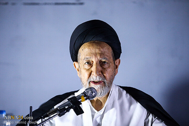 Photos: Conference on "Imam Khomeini, the Resistance Front and the Regime of Dominance" held in Qom