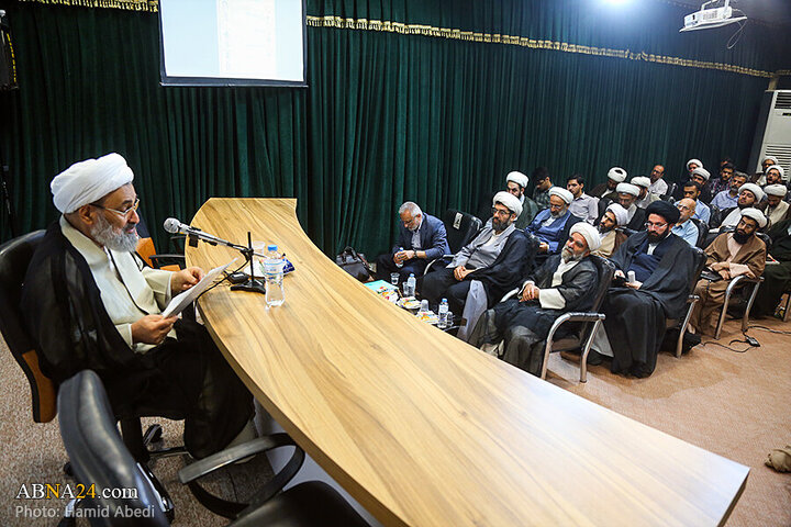 Photos: Conference on "Imam Khomeini, the Resistance Front and the Regime of Dominance" held in Qom