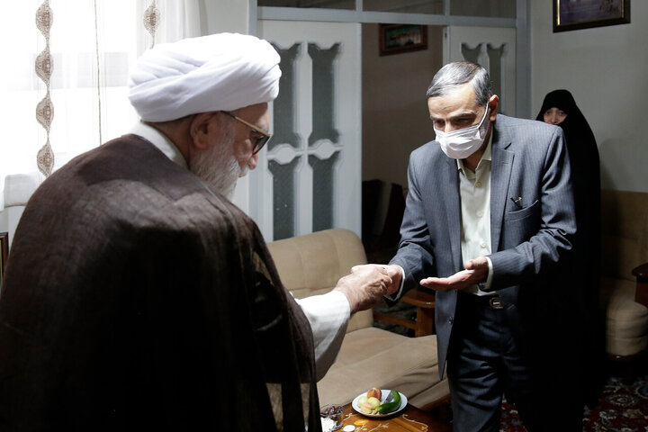 Photos: Custodian of Astan Quds Razavi meets with martyrs families