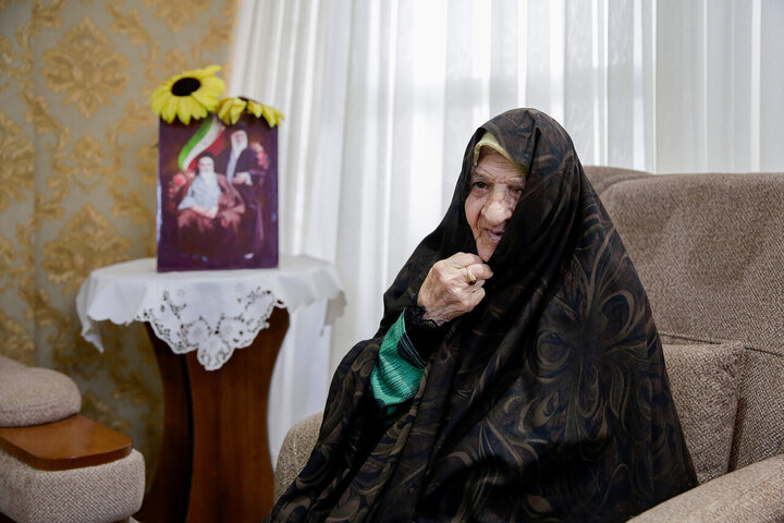 Photos: Custodian of Astan Quds Razavi meets with martyrs families