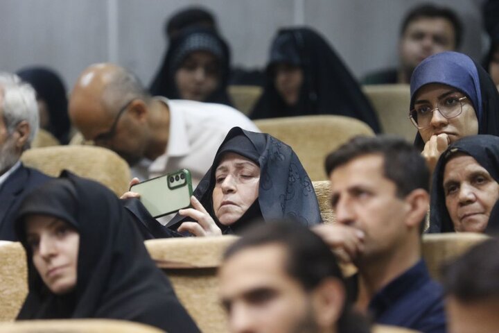 ویژه برنامه بزرگداشت شهدای پرواز اردیبهشت