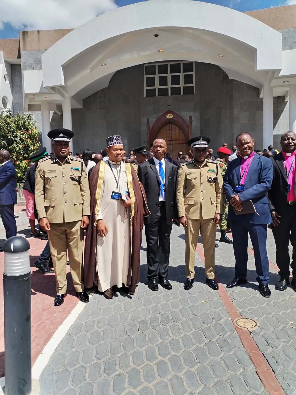 Sheikh Dkt. Alhad Mussa Salum Atembelea Bunge la Tanzania | Ni Katika Muktadha wa Kukuza Maridhiano na Amani na Maendeleo ya Taifa + Video Fupi