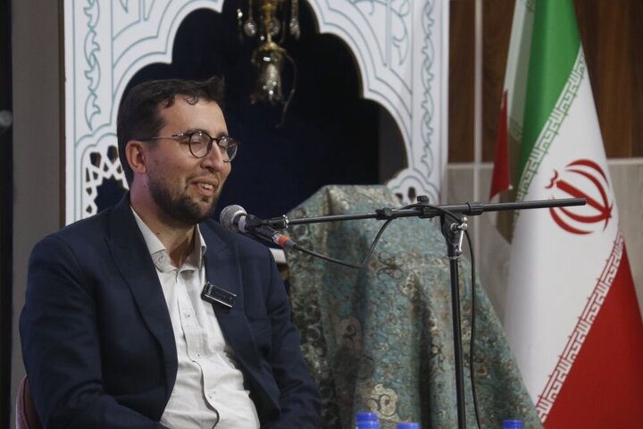 Photos: Special program to commemorate martyrs of Ordibehesht flight held in Tabriz