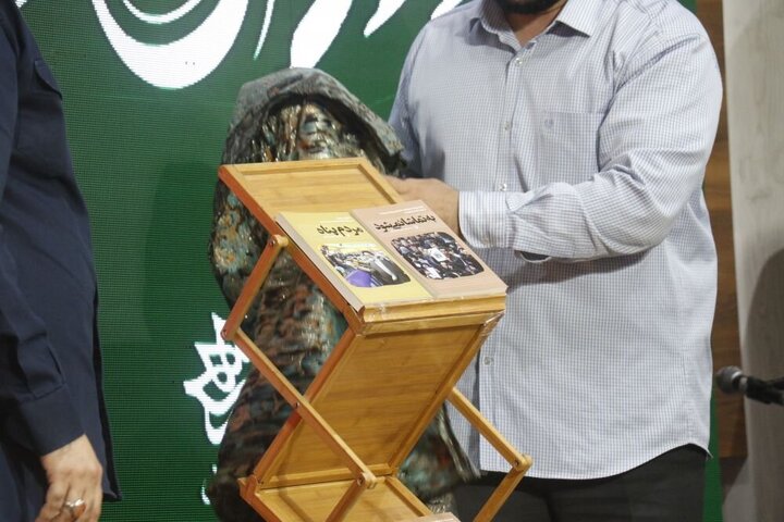 Photos: Special program to commemorate martyrs of Ordibehesht flight held in Tabriz