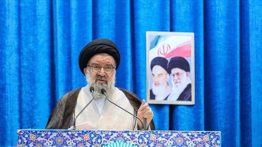 Clérigo Iraniano: Não Renunciaremos ao Nosso Direito à Energia Nuclear