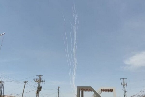 Palestinian Resistance launches rockets at southern Israel