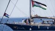 Un navire humanitaire italien défie le blocus israélien pour acheminer de l’aide à Gaza