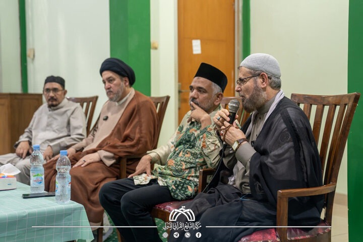 تقرير مصور/ وفد العتبة الحسينية يلتقي طلبة حوزة الصديقة الزهراء (ع) في ملتقى قرآني توعوي