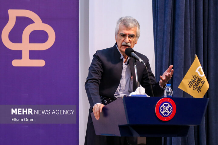 Dawiya Yekemîn Xelata Qelemê Hejar