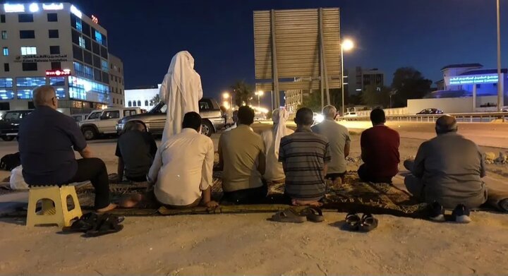 ادامه خیزش محراب؛ نمازگزاران در محل مسجد ویران‌شده «علویات» نماز برپا کردند