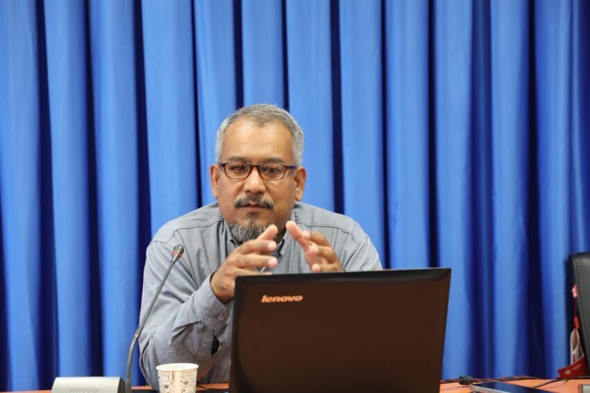 Interfaith meeting on Islam and Hinduism held in Qom