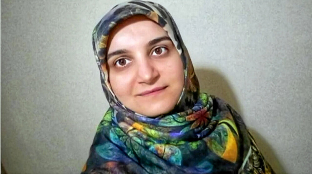 Kinondena ng Iran ang France sa ilang buwang pagkakakulong sa isang Iranian lecturer ng unibersidad ng France si Mahdieh Esfandiari