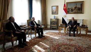 Nakipag0pulong ang Ministro ng Panlabas ng Iran sa Pangulo ng Ehipto sa Cairo