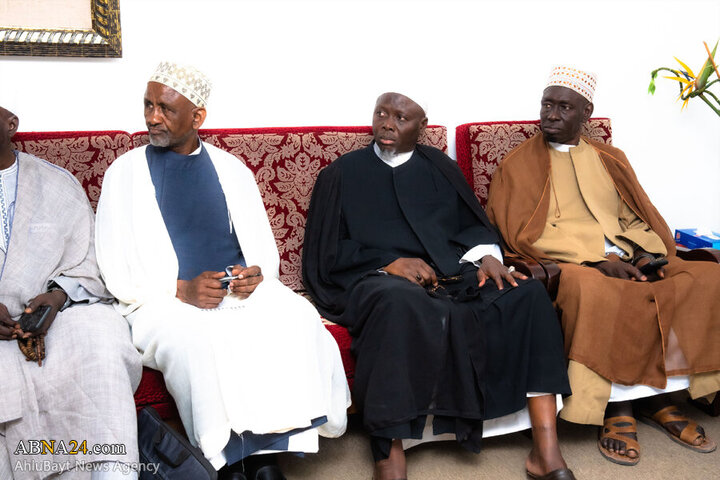 Photos: West African scholars, religious figures meet with Ayatollah Ramazani