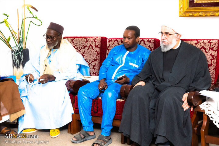 Photos: West African scholars, religious figures meet with Ayatollah Ramazani