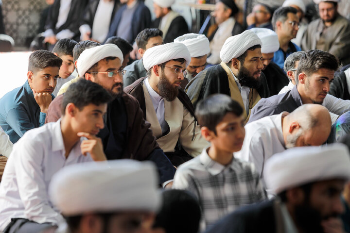 نشست تخصصی خوانش و مباحثه بیانیه «حوزه پیشرو و سرآمد»